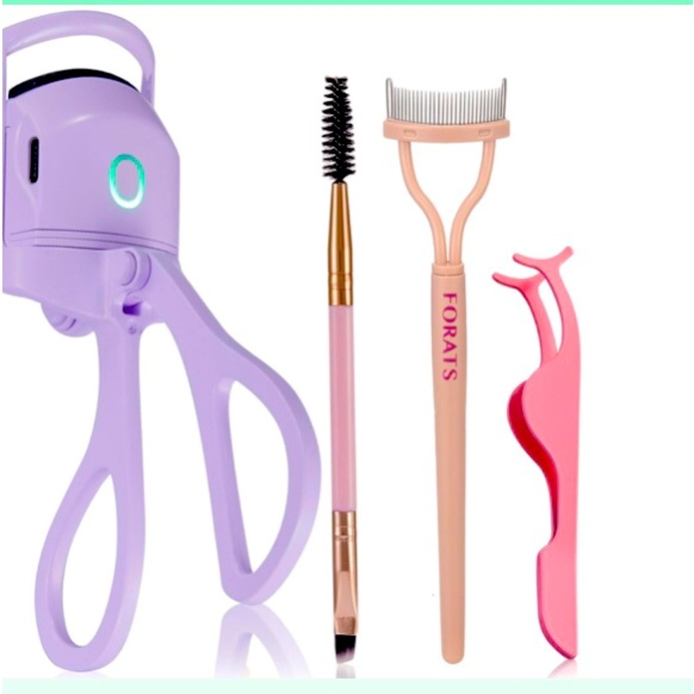 Eyelash curlers set